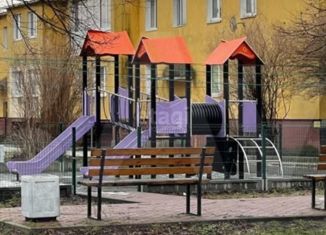 Продаю 2-комнатную квартиру, 49 м2, город Светлый, улица Васнецова, 8