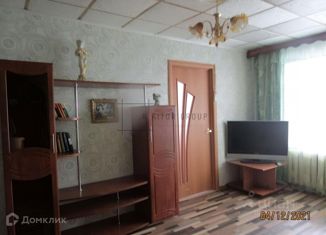 Продаю двухкомнатную квартиру, 46 м2, Новосибирск, улица Сибиряков-Гвардейцев, 24, метро Студенческая