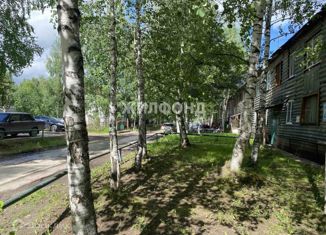 Продам 1-комнатную квартиру, 32.6 м2, Нефтеюганск, 7-й микрорайон, 25