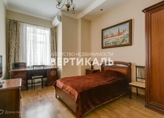 Сдача в аренду 3-ком. квартиры, 73 м2, Москва, Варсонофьевский переулок, 4с1