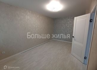 Двухкомнатная квартира на продажу, 45 м2, Волгоградская область, улица Гаря Хохолова, 11