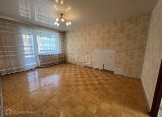 Продажа трехкомнатной квартиры, 54 м2, Ижевск, Молодёжная улица, 49