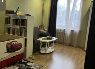 Продам 3-ком. квартиру, 72 м2, Москва, Молодогвардейская улица, 41, станция Рабочий Посёлок