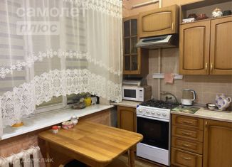Продается двухкомнатная квартира, 59.2 м2, Альметьевск, улица Ленина, 46