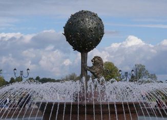 Продам 1-ком. квартиру, 34.1 м2, Ломоносов, улица Костылева, 19