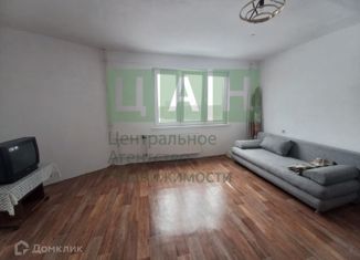 Продам комнату, 61.1 м2, Санкт-Петербург, улица Маршала Захарова, 18к1