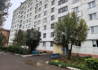 Продаю 3-ком. квартиру, 54 м2, Калужская область, улица Ленина, 13