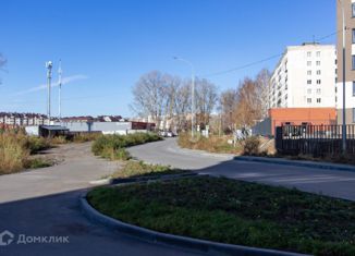 Продается 2-комнатная квартира, 43.1 м2, посёлок Элитный, Радужная улица, 73