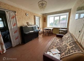 Продам 4-комнатную квартиру, 60 м2, Можга, улица Горбунова, 29