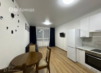 Сдаю 1-комнатную квартиру, 43 м2, Екатеринбург, улица 8 Марта, 204Д