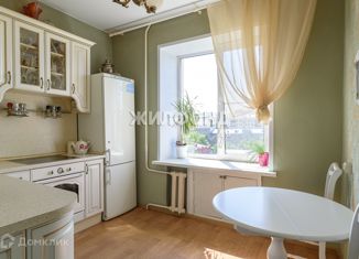 Продается трехкомнатная квартира, 72 м2, Новосибирск, Трудовая улица, 7, Трудовая улица