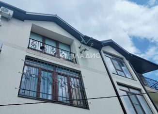 Продам таунхаус, 140 м2, Геленджик, Озёрная улица, 39