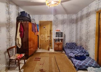 Продается 3-ком. квартира, 50 м2, Москва, улица Паустовского, 3, улица Паустовского