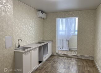 Продаю квартиру студию, 39.5 м2, Чебаркуль, Советская улица, 2