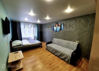 Продам 1-комнатную квартиру, 33.2 м2, Майкоп, Комсомольская улица, 236