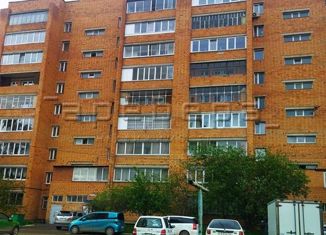 Продается 4-ком. квартира, 75.6 м2, Красноярский край, Парашютная улица, 19А