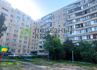 Продам трехкомнатную квартиру, 66.5 м2, Орловская область, улица Фомина, 23