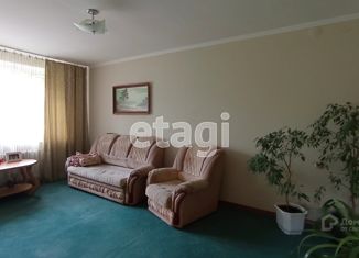 Продаю пятикомнатную квартиру, 213 м2, Горячий Ключ, улица Вокзальная площадь, 5