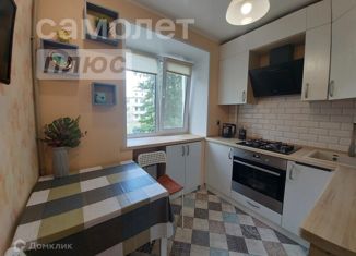 Двухкомнатная квартира на продажу, 44.5 м2, поселок городского типа Светлый, улица Коваленко, 12