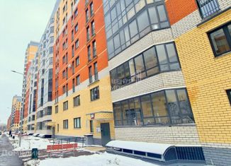 Продам однокомнатную квартиру, 37 м2, Казань, улица Зур Урам, 1Кк5, ЖК МЧС