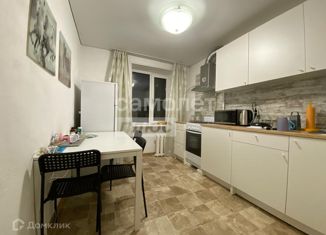 Продам 1-ком. квартиру, 37 м2, Ростов-на-Дону, проспект 40-летия Победы, 89