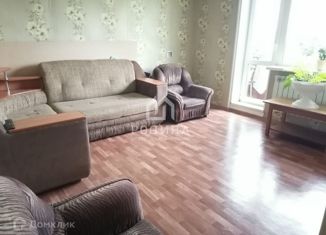 Продаю трехкомнатную квартиру, 64.1 м2, Амурск, Комсомольский проспект, 83