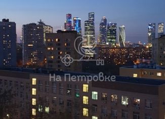 Продажа двухкомнатной квартиры, 59 м2, Москва, Мосфильмовская улица, 2В, метро Парк Победы