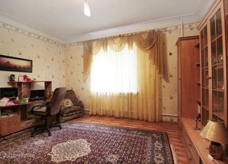 2-комнатная квартира на продажу, 62.3 м2, Нижний Тагил, Вогульская улица, 52