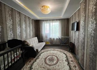 Продаю 2-комнатную квартиру, 42.3 м2, Белово, улица Ленина, 53