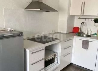 Сдам в аренду однокомнатную квартиру, 39 м2, Новосибирск, улица Ключ-Камышенское Плато, 22, ЖК Эверест