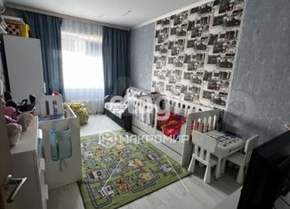 Продается трехкомнатная квартира, 80.8 м2, Санкт-Петербург, проспект Героев, 26к1, Красносельский район