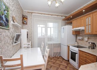 Продажа двухкомнатной квартиры, 56.9 м2, Нижневартовск, Интернациональная улица, 2/2