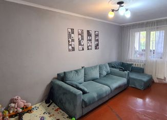 Продажа 2-ком. квартиры, 48 м2, Владикавказ, проспект Коста, 286к1, 4-й микрорайон