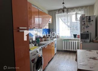 Продается трехкомнатная квартира, 62.1 м2, Якутск, улица Кальвица, 5/2, микрорайон Рабочий Городок