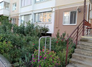 2-ком. квартира на продажу, 63.8 м2, Крымск, Дивизионная улица, 1