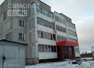 Продам 3-ком. квартиру, 72.8 м2, село Каринка, Лесная улица, 10