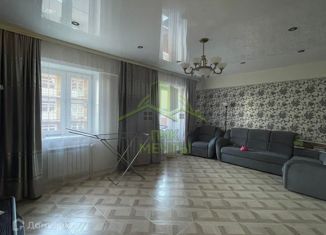 2-комнатная квартира на продажу, 59.6 м2, Улан-Удэ, улица Сахьяновой, 23А