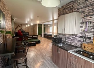 Продам дом, 117 м2, посёлок городского типа Нижняя Мактама, улица Клары Цеткин