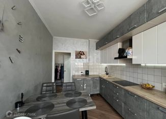 Продам 3-комнатную квартиру, 53.6 м2, Краснодар, улица Цезаря Куникова, 18лит1