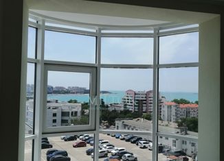 Продаю двухкомнатную квартиру, 72 м2, Геленджик, улица Горького, 23