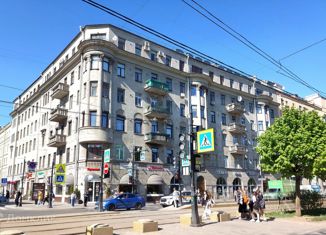 Продам многокомнатную квартиру, 126.8 м2, Санкт-Петербург, Кронверкский проспект, 47