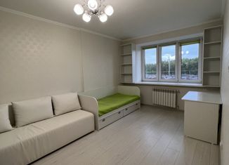 Сдам однокомнатную квартиру, 39 м2, Чебоксары, улица Филиппа Лукина, 1