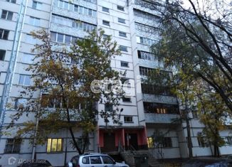 Продажа 2-комнатной квартиры, 64 м2, Йошкар-Ола, улица Эшкинина, 3, микрорайон Сомбатхей