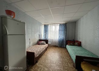 Сдается в аренду комната, 115 м2, Волгоградская область, улица Рокоссовского, 60