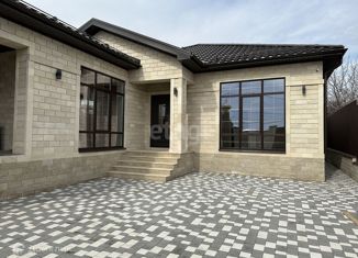 Продаю дом, 200 м2, Ставрополь, улица Ломоносова, микрорайон № 5