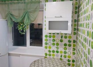 Сдам 2-комнатную квартиру, 48 м2, Североморск, улица Колышкина, 1