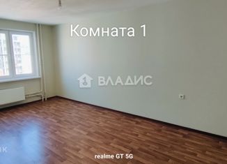 Продаю двухкомнатную квартиру, 65 м2, Краснодарский край, улица Мурата Ахеджака, 24