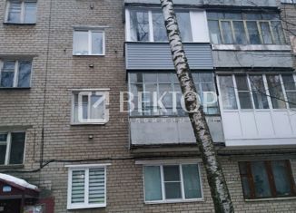 Продажа 2-комнатной квартиры, 46 м2, Ярославль, улица Ньютона, 22, район Суздалка