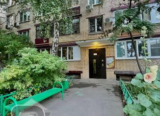 Продается 2-ком. квартира, 50 м2, Москва, Международная улица, 32, Международная улица