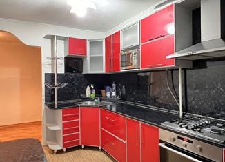 Продажа 4-комнатной квартиры, 74.3 м2, Альметьевск, улица Герцена, 88